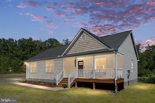 5676 Buckner Rd, BUMPASS, VA, 23024-3945 | Card Image