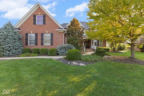 4553 Hickory Ridge Blvd, Greenwood, IN, 46143-7457 | Card Image