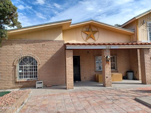 544 Barcelona Dr, El Paso, TX, 79905-5019 | Card Image