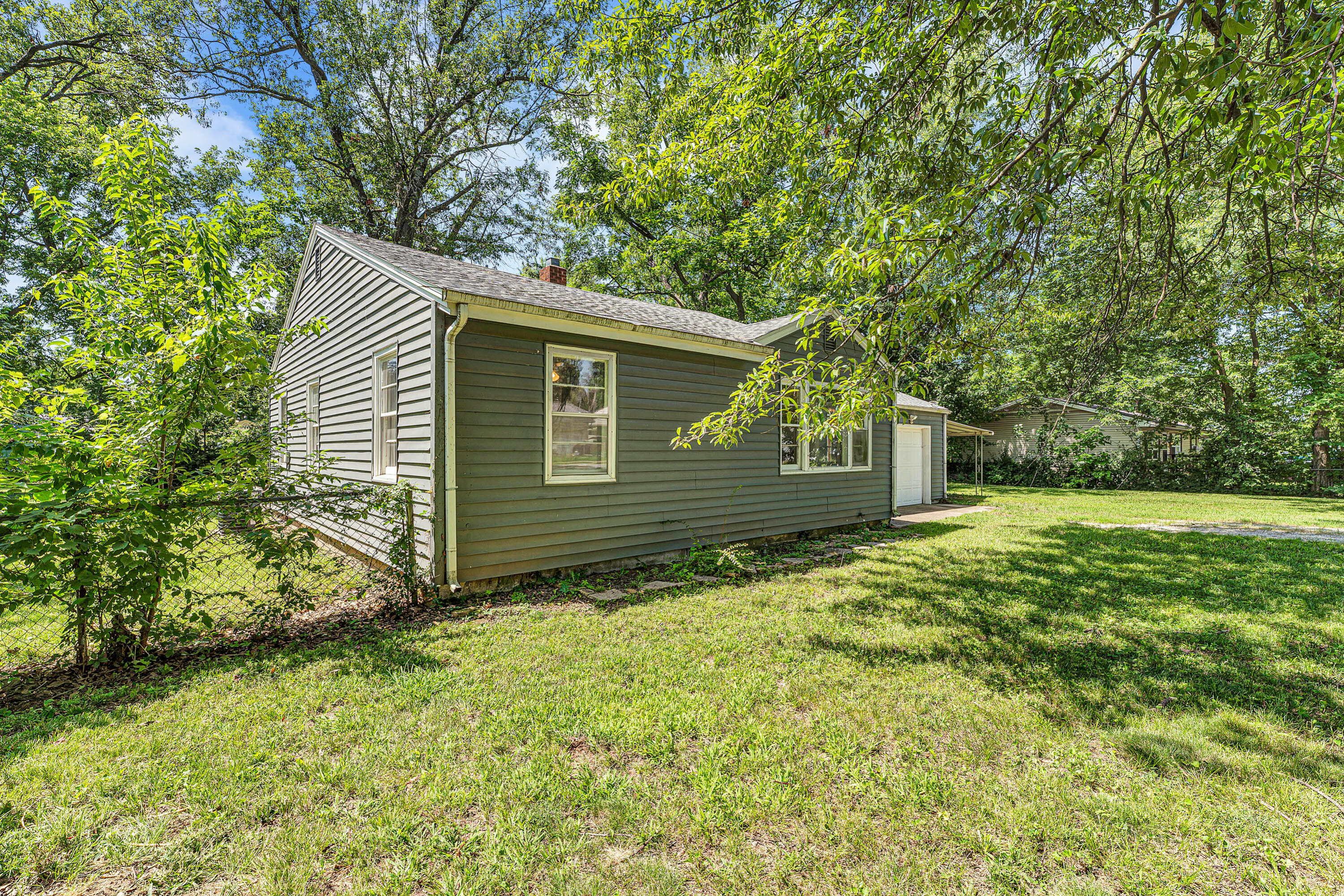 Residential in Springfield 3