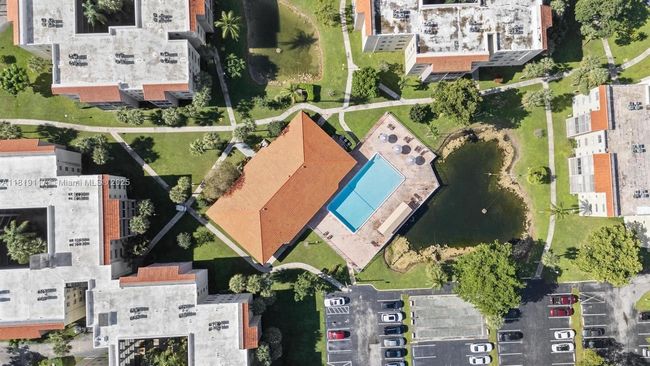 4303 - 1830 Sw 81 St Ave, Condo with 2 bedrooms, 2 bathrooms and null parking in North Lauderdale FL | Image 21