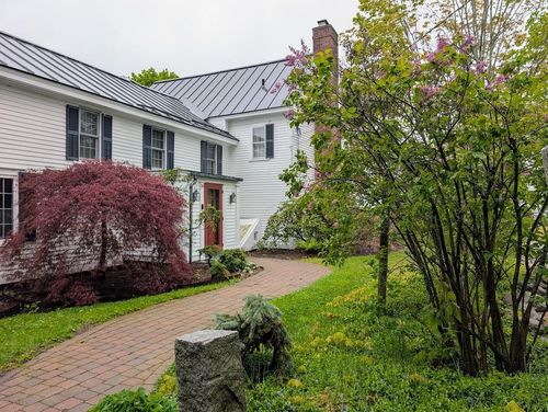 16 Gould Hill Rd, Hopkinton, NH, 03229-2806 | Card Image