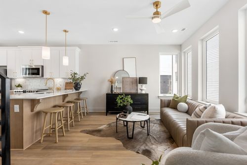 305 Normans Ct, Nashville, TN, 37216-3139 | Card Image