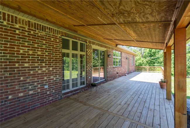 15071 Crossover Rd, House other with 4 bedrooms, 2 bathrooms and null parking in Gravette AR | Image 46