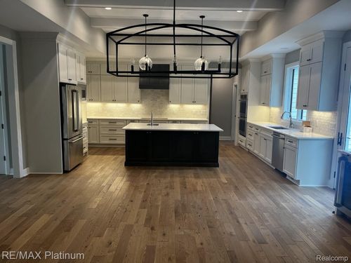 10310 Sweetheart Lane, Brighton Township, MI, 48114 | Card Image