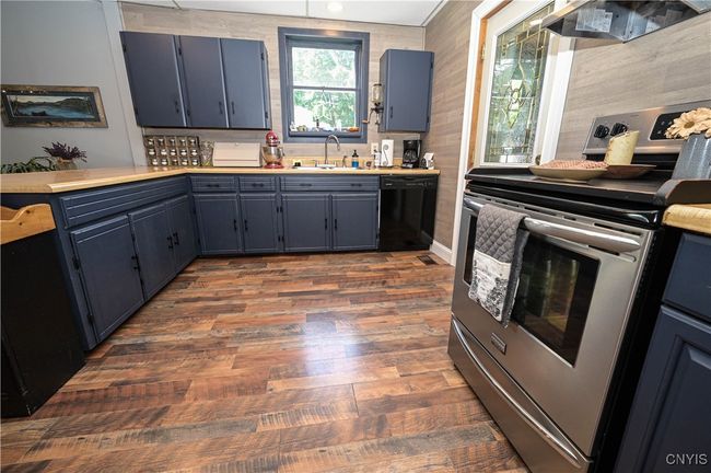 7472 East St, House other with 4 bedrooms, 2 bathrooms and null parking in Newport NY | Image 25