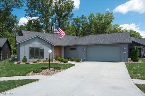 9099 Pleasant Ridge Circle, North Ridgeville, OH, 44039 | Card Image