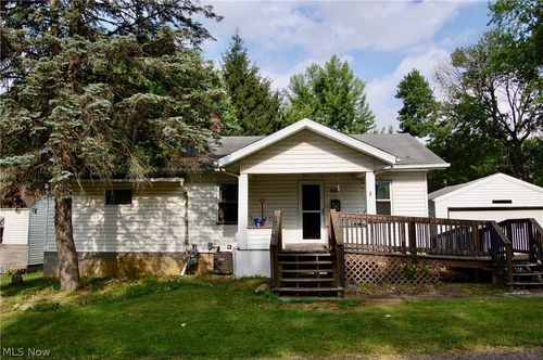 669 Scott Pl Nw, Massillon, OH, 44647-5269 | Card Image