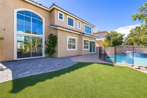 2504 Putting Green Dr, Henderson, NV, 89074-8320 | Card Image