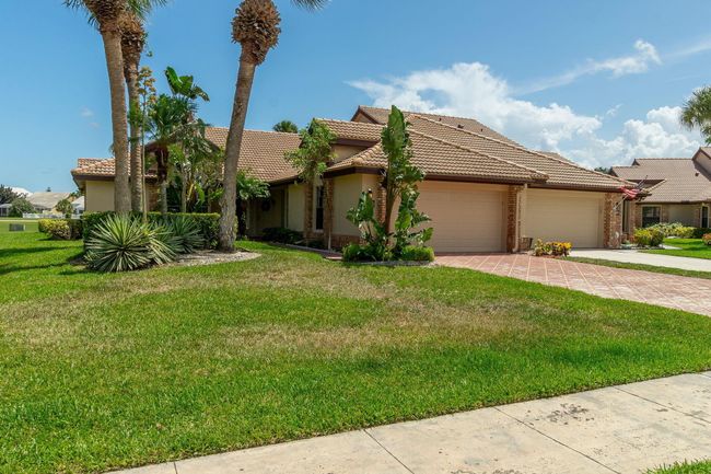 8057 Cassia Dr, Condo with 3 bedrooms, 2 bathrooms and null parking in Boynton Beach FL | Image 38