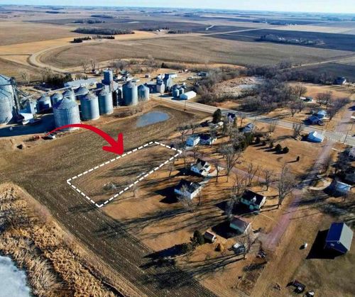 101 1st St W, Hadley, MN, 56151-2073 | Card Image