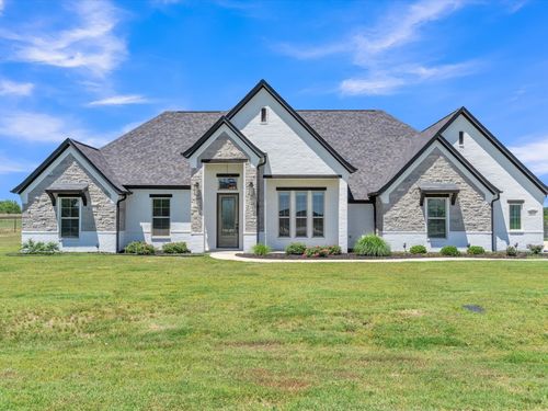 3025 Infinity Dr, Weatherford, TX, 76087-8046 | Card Image