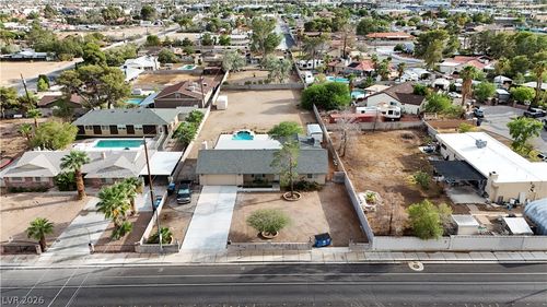5855 W Oakey Blvd, Las Vegas, NV, 89146-1249 | Card Image