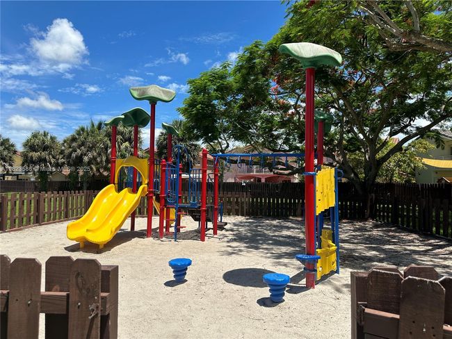 5020 Sw 154 Th Ave, House other with 4 bedrooms, 2 bathrooms and null parking in Miami FL | Image 28
