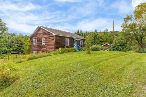 74 Pratt Road, Worcester, VT, 05682 | Card Image