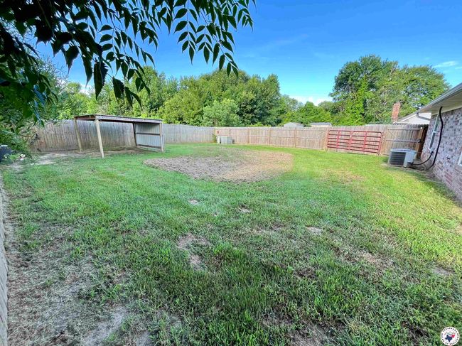 207 Wilder Dr, House other with 3 bedrooms, 2 bathrooms and null parking in Hooks TX | Image 5