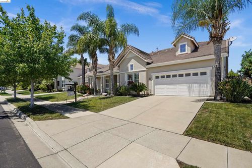 540 Lakeview Dr, Brentwood, CA, 94513 | Card Image
