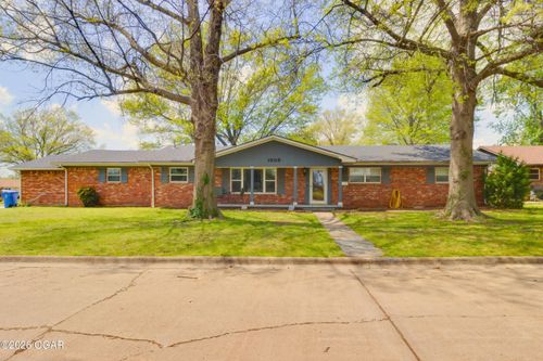 1505 Sky Ln, Miami, OK, 74354-3848 | Card Image