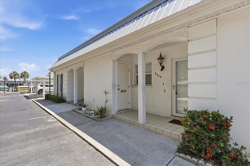 9914 Sebastian Ct, BRADENTON, FL, 34210-1336 | Card Image