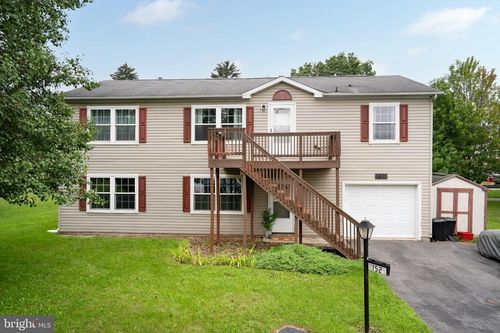152 Roosevelt Avenue, State College, PA, 16801 | Card Image