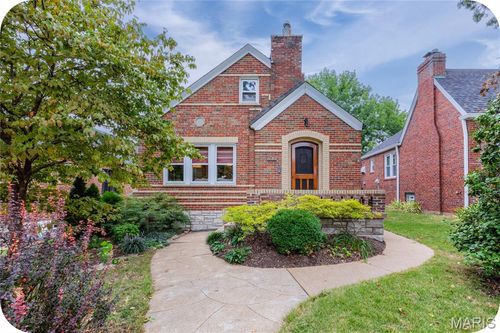 6743 Devonshire Ave, Saint Louis, MO, 63109-3010 | Card Image
