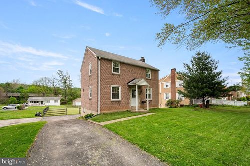 1415 Olive St, COATESVILLE, PA, 19320-2430 | Card Image