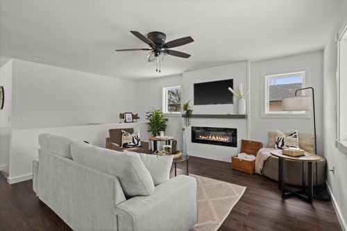 114 Dean Rd, BELGIUM, WI, 53004-9616 | Card Image