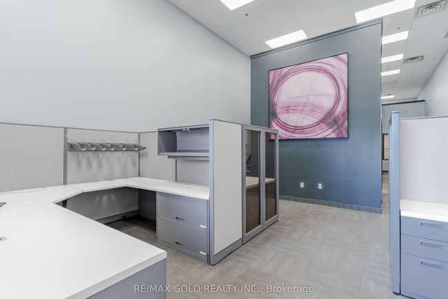 5 - 351 Parkhurst Sq, Home with 0 bedrooms, 1 bathrooms and null parking in Brampton ON | Image 6