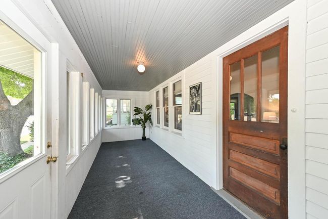 318 Hyde Park Avenue, House other with 3 bedrooms, 1 bathrooms and null parking in Waukesha WI | Image 4