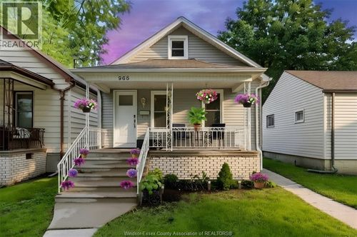 965 Bridge Ave, Windsor, ON, N9B2M9 | Card Image