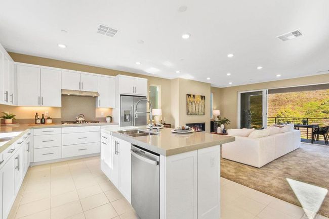 15801 Wenzel Ct, House other with 4 bedrooms, 3 bathrooms and 4 parking in San Diego CA | Image 19