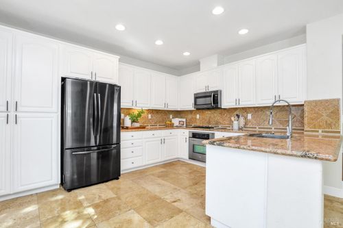 118 Refosco Court, Vacaville, CA, 95687 | Card Image