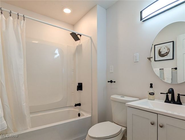 868 Eastview Ave, House other with 3 bedrooms, 2 bathrooms and null parking in Wadsworth OH | Image 25
