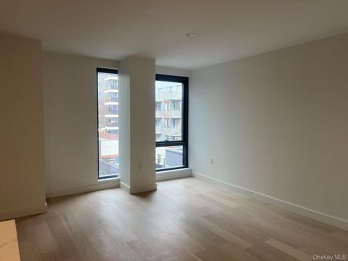 422-14449 Northern Boulevard, New York, NY, 11354 | Card Image