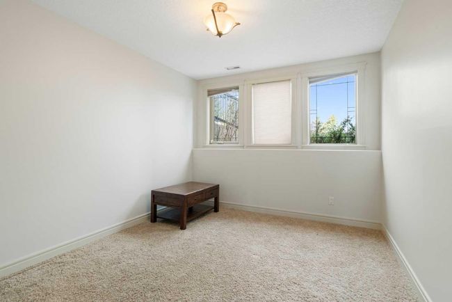 104 Grizzly Rise, House other with 6 bedrooms, 5 bathrooms and null parking in Cochrane AB | Image 35