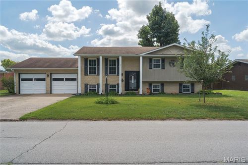 2270 Clinton Dr, Granite City, IL, 62040-2534 | Card Image