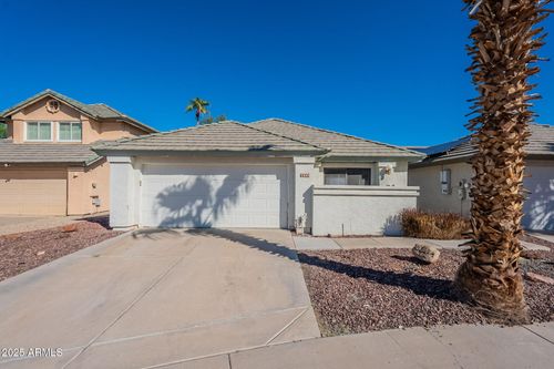 7540 W Sequoia Dr, Glendale, AZ, 85308-6012 | Card Image