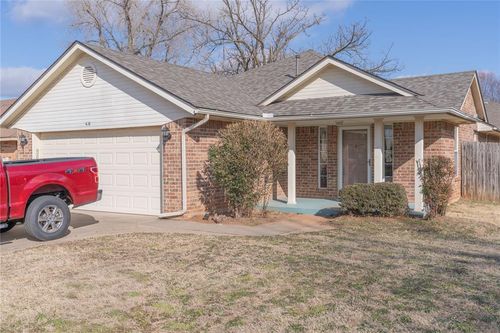 416 Blue Spruce Dr, Midwest City, OK, 73130-3222 | Card Image