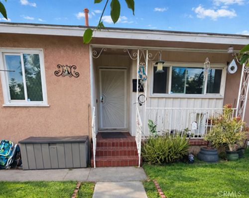 828 Tola St, Montebello, CA, 90640-6122 | Card Image