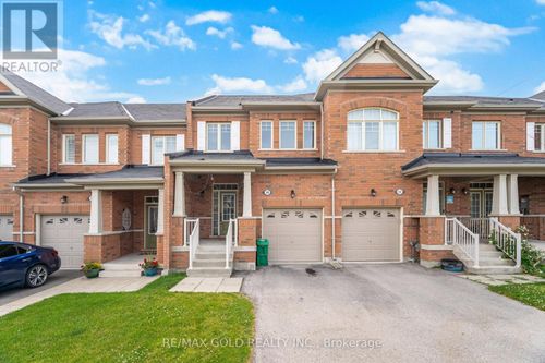 240 Sky Harbour Dr, Brampton, ON, L6Y2Z7 | Card Image