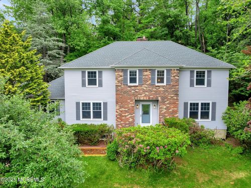 9 Berkshire Ct, Holmdel, NJ, 07733-1601 | Card Image