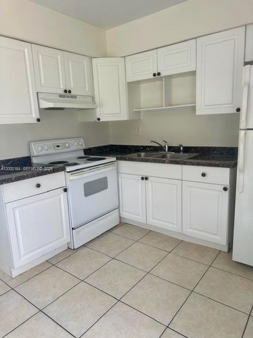 1-5649 Sw 27th St, West Park, FL, 33023-4119 | Card Image