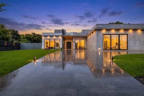 10230 Marsh Ln, Dallas, TX, 75229-6010 | Card Image