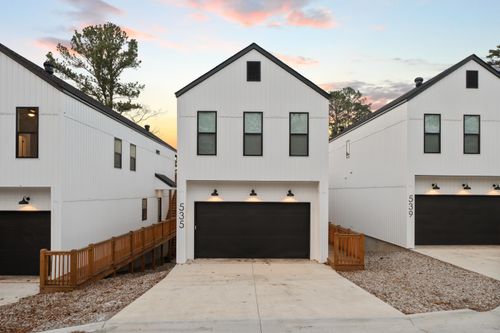 535 Northshore Dr, Hot Springs, AR, 71913-8942 | Card Image