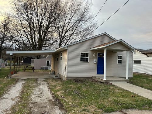 601 S Maple Street, Pana, IL, 62557 | Card Image