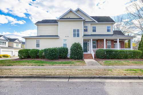 678 Democracy St, Raleigh, NC, 27603-3482 | Card Image