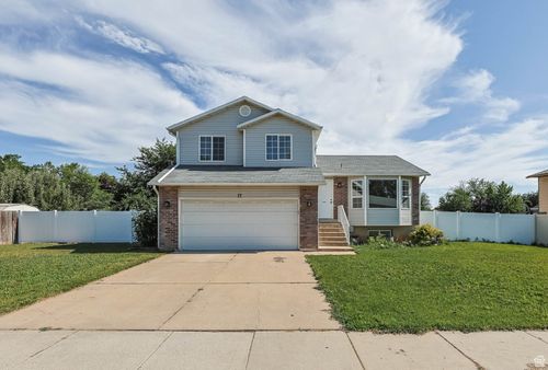 77 W 525 N, Layton, UT, 84041-3148 | Card Image