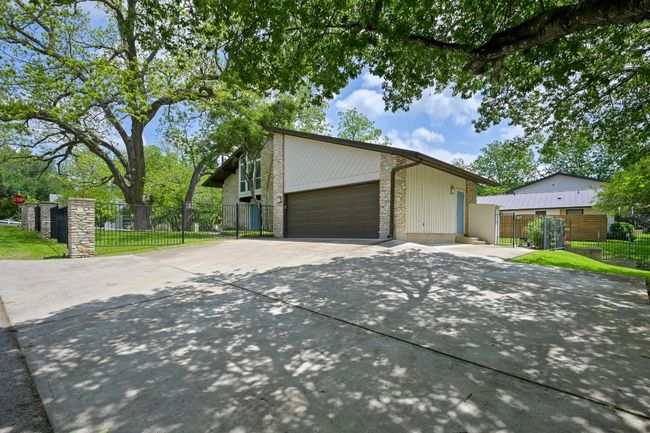 2503 Manana St, House other with 3 bedrooms, 3 bathrooms and 4 parking in Austin TX | Image 29