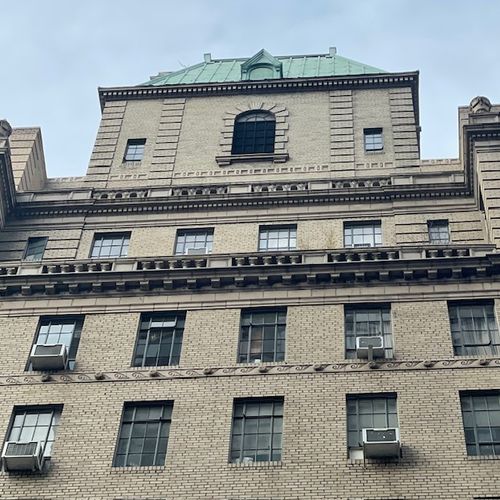 8c-333 W 56th Street, New York City, NY, 10019 | Card Image