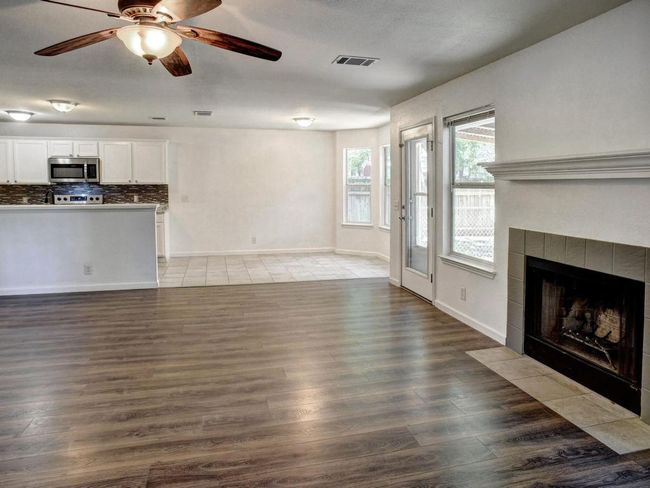 117 High Point Blvd, House other with 3 bedrooms, 3 bathrooms and null parking in Cedar Creek TX | Image 8